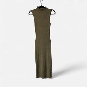 Olive & Oak Sleeveless Olive Green Ribbed Maxi Dress